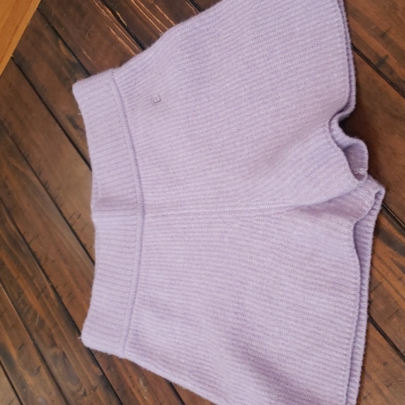 Everlane cozy stretch shorts - Picture 3 of 7